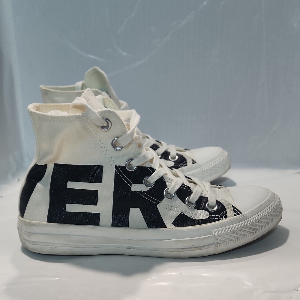 Converse Chuck Taylor All Star Spellout Unisex Sneakers M 5 W 7
